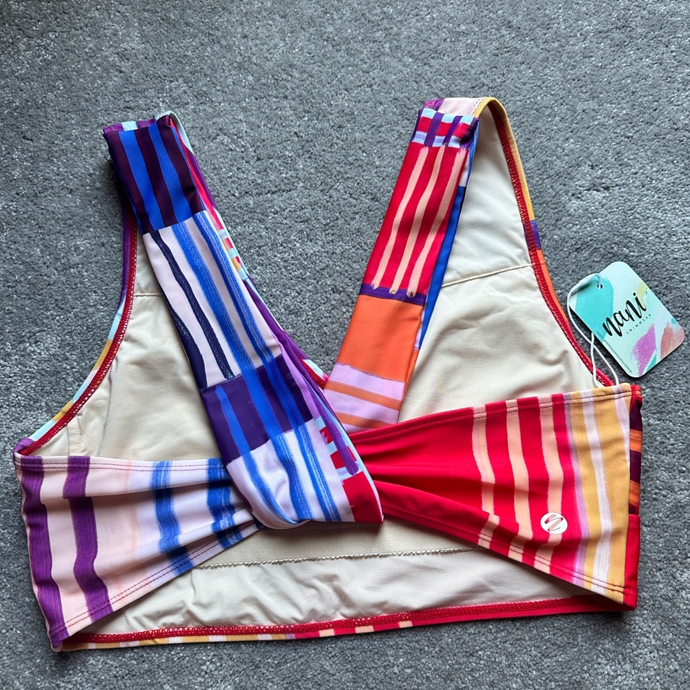 NWT Nani Havana Swim Top size Large